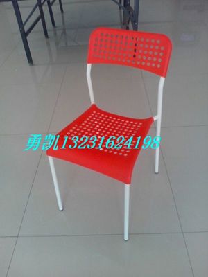 選擇優(yōu)質(zhì)洞洞椅與塑鋼休閑椅 奶茶店餐椅采購全攻略